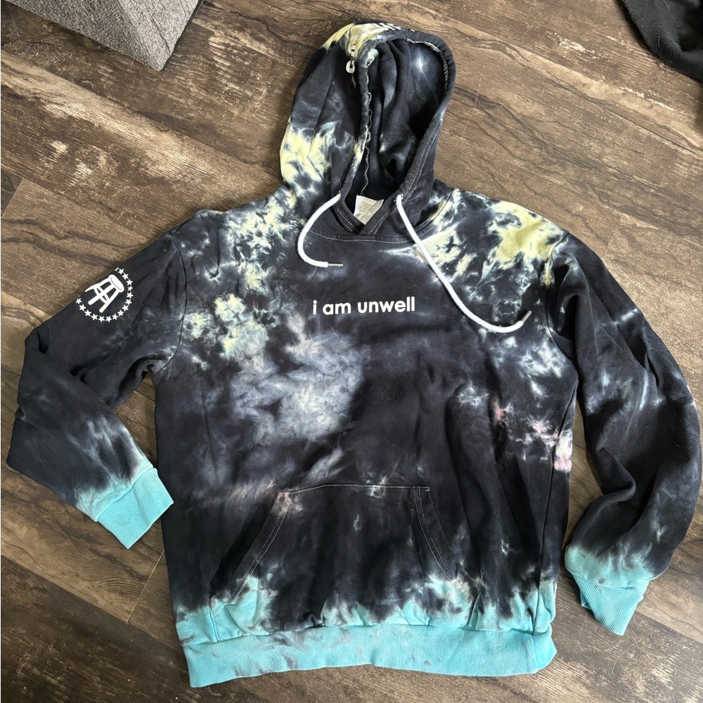 Medium tye dye “i am unwell” hoodie

“Call her daddy” text on top of hood